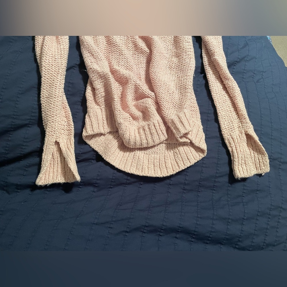Pink Loft Sweater - Picture 4 of 6